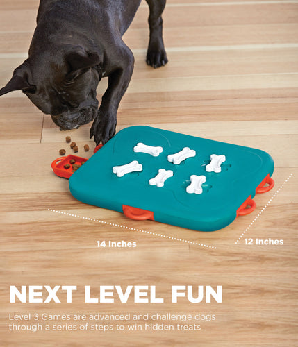 Outward Hound - Casino Interactive Treat Puzzle for Dogs
