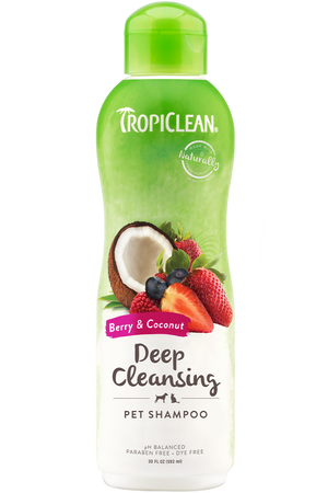TropiClean - Berry & Coconut Deep Cleansing Shampoo for Pets